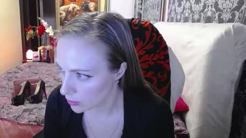 UrSecretTreasure88 online show from March 21, 8:19 am