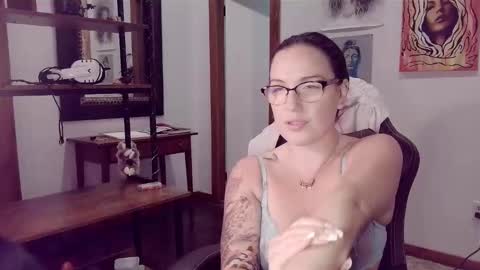 vagelicious online show from October 18, 1:30 am