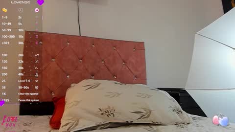 Vahiolet smith online show from January 7, 3:43 am