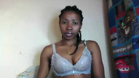 vailla02 online show from October 1, 7:35 am