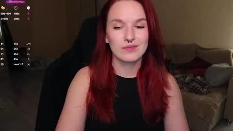 Snapshot of val_manson chatting on October 8, 7:29 pm Val online show from October 8, 7:29 pm