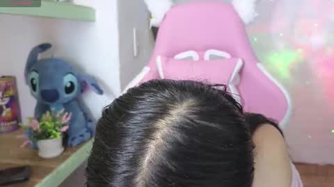 Val online show from March 21, 10:15 pm