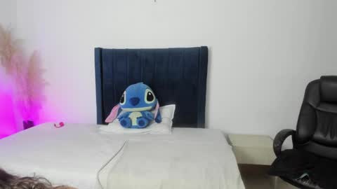 valeamaya online show from May 26, 6:51 pm