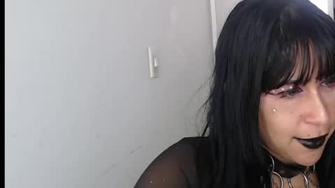 valen_ross7 online show from May 22, 1:42 pm