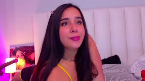 Valen Scott online show from May 15, 1:14 pm