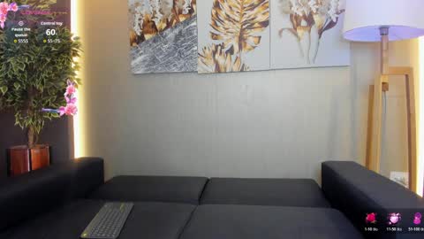 valentina milan online show from April 9, 4:37 am