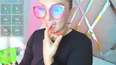 valentina_0044 online show from September 16, 2:19 am