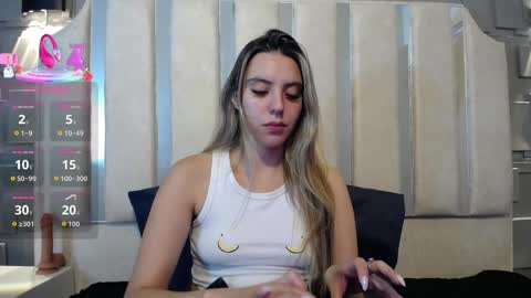 Valentina online show from April 1, 4:04 pm