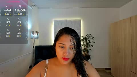 Valentina online show from October 4, 12:00 pm