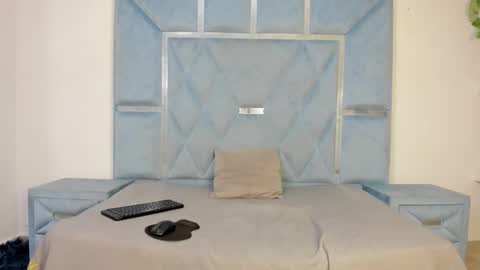 valentinaasm online show from April 8, 12:40 pm