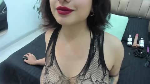 Valentina online show from May 22, 6:11 am