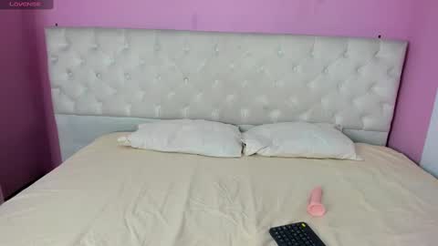 Valentinaluxee online show from September 30, 8:46 pm