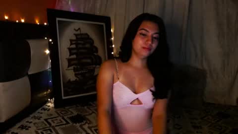 valentinasmith18 online show from May 10, 8:55 pm
