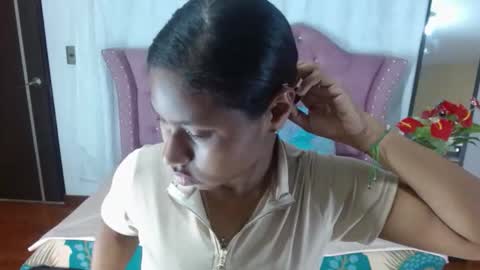 valentina vega online show from November 3, 8:46 pm