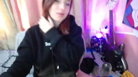 Valeri Cove online show from October 18, 4:32 pm