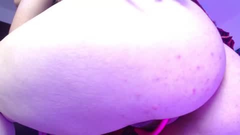 valeri_sotoo online show from May 14, 5:19 pm