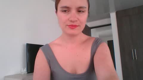 valeriafrannco online show from March 27, 9:04 pm