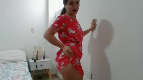 valeriafrannco online show from October 30, 6:31 pm