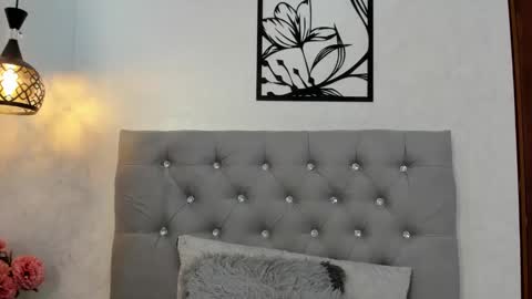 valeriajons online show from November 4, 8:14 pm