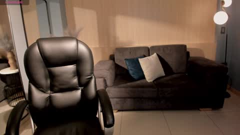Snapshot of valeriaroldanx chatting on January 15, 3:11 am Valeria online show from January 15, 3:11 am