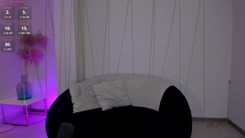 Valeria online show from May 25, 11:53 am
