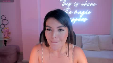 Snapshot of valeriaroldanx chatting on March 9, 11:35 pm Valeria online show from March 9, 11:35 pm