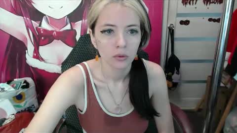 ValeriaXKiss online show from April 4, 6:45 am