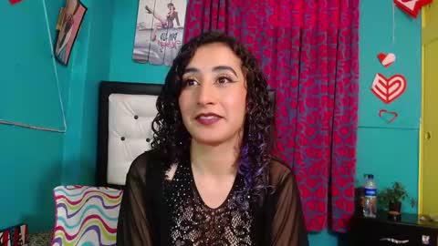 Snapshot of valerie_mase chatting on September 26, 7:00 pm vale online show from September 26, 7:00 pm
