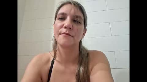 ValerieRayne online show from April 15, 7:09 am