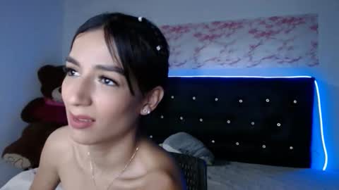 Vale online show from April 28, 2:27 am