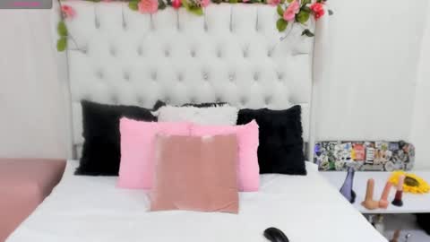 valeria111111 online show from January 17, 7:16 pm