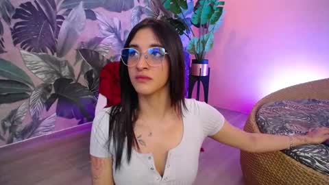 valery_blush online show from March 2, 4:12 am