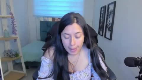 valery_bonnet1 online show from January 13, 11:36 am