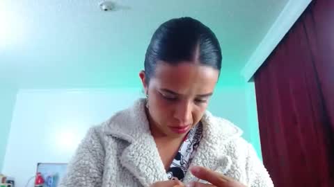 Valeria online show from October 19, 1:29 am