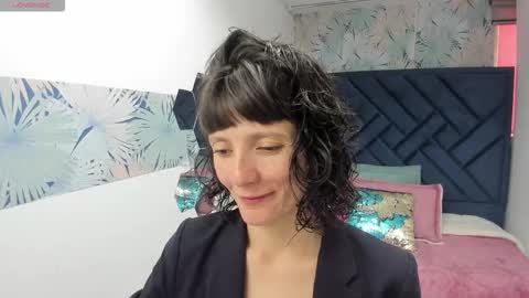 VALERY MORE online show from March 29, 1:10 pm