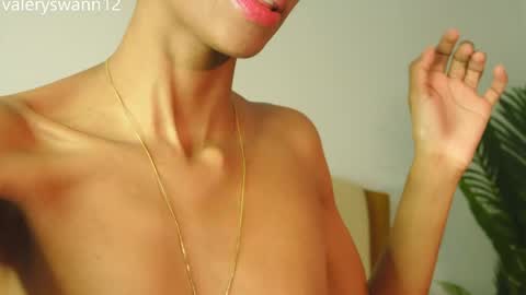 Valery swan1 online show from May 8, 4:49 am