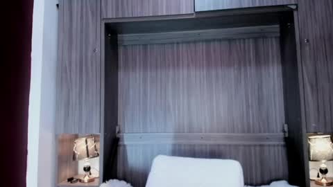 valerymeyerr online show from April 30, 6:24 pm