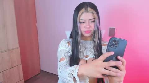 your loveee  online show from September 29, 3:33 am