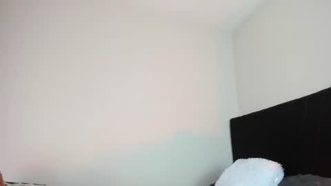 ValeStone  online show from December 2, 10:12 pm