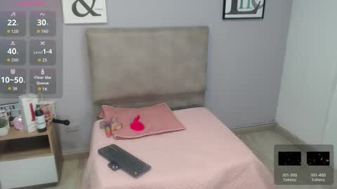 valevicious online show from November 14, 7:36 pm