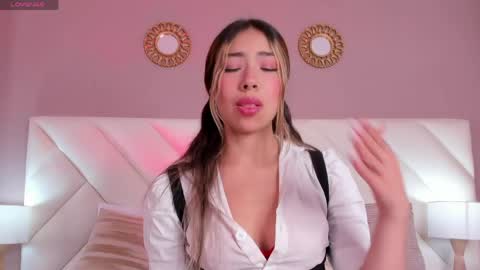 Valey  online show from April 29, 3:04 pm