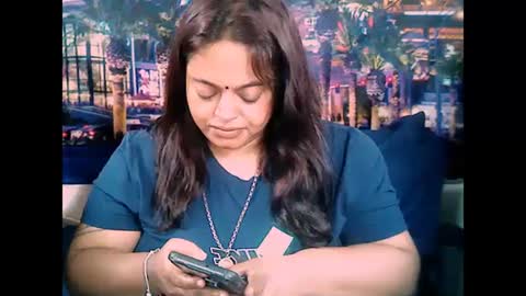 indianvalvet priya is back online show from December 12, 5:52 am