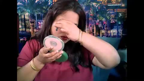 indianvalvet priya is back online show from December 20, 6:19 am