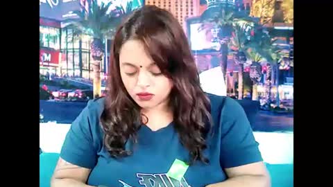indianvalvet priya is back online show from January 5, 5:41 am