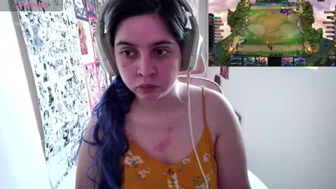 Im Violet online show from November 7, 8:03 pm