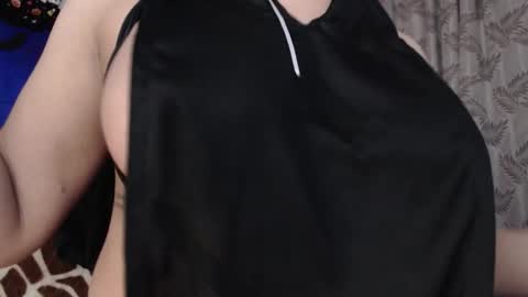 valquiria_sirgun online show from October 19, 10:50 am