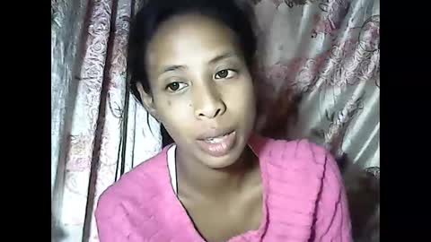 valysexyhot online show from May 4, 5:55 am