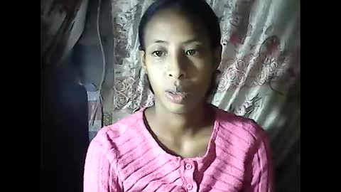 valysexyhot online show from May 3, 4:16 am