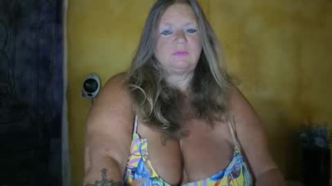 vampwoman online show from May 26, 8:24 am