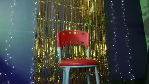 Vanelope online show from October 16, 8:00 pm